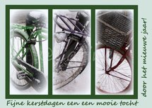 Drie fietsen in de sneeuw (Ansichtkaart, groot)