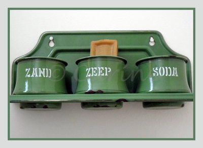 Zand, zeep, soda (Ansichtkaart, groot)
