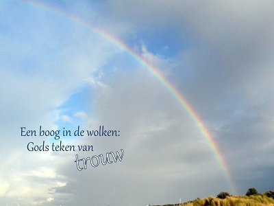 Een boog in de wolken (Ansichtkaart)